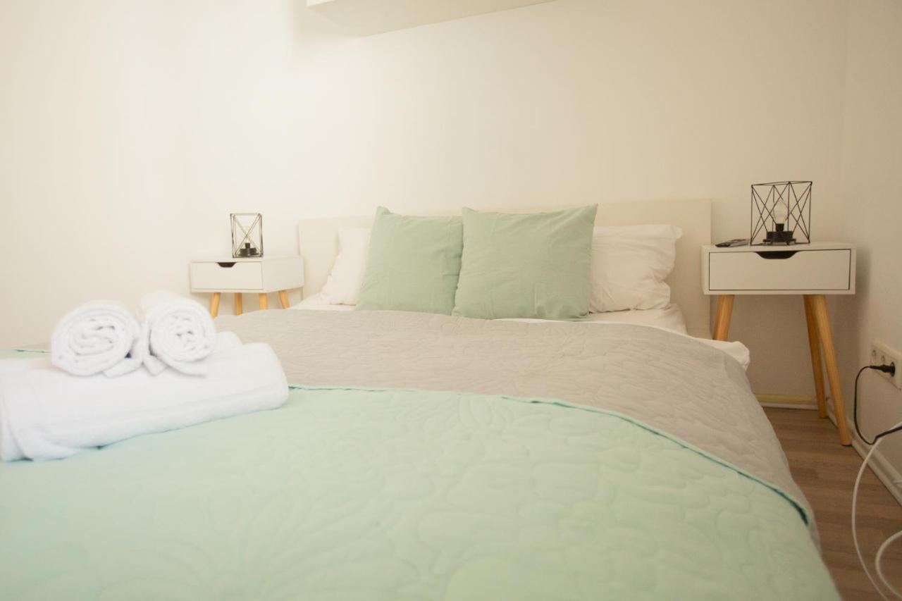 Neu Innenstadt Altstadt Apartment In Top Lage Von Koln Εξωτερικό φωτογραφία